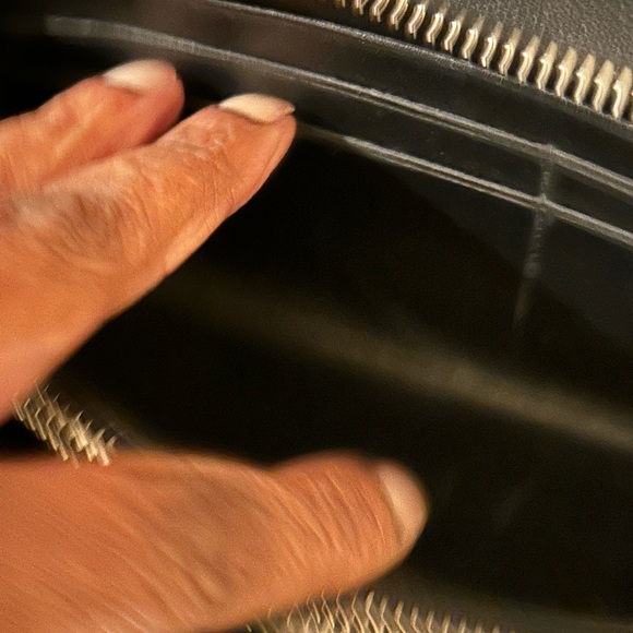 LOEWE Limited Edition Leather Anagram Zip Around Wallet ππ»ββοΈπ₯ - Picture 12 of 13